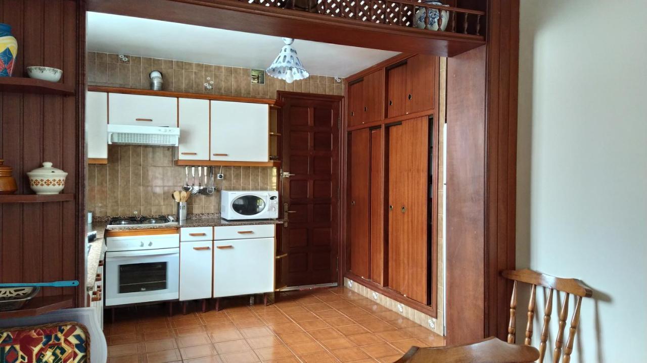 הוילה Fene Casa Con Jardin En La Playa De Almieiras מראה חיצוני תמונה